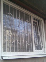 Сварные Решетки на окна, двери, кованные изделия от производителя г. Северодонецк, Лисичанск, Рубежное 