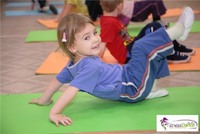 Фитнес для детей с эллементами акробатики  Бровары, гимнастика для детей от 4 лет, занятия для детей Бровары