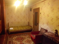 Продается 1-комнатная кварта в городе Глухове. Квартира находиться в военном городкe