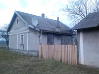 Продається будинок із земельною ділянкою м. Броди вул. Тернопільська 30