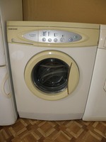 Продаю Итальянские стиральные машины автомат б\у не дорого