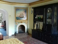 Дом с участком на берегу Чёрного моря