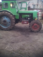 Продам тракторТ-40