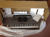 Korg PA3X61 61-Key Professional Arranger-Yamaha S90xs 88 keyboard synthesizer
