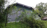 Будинок в селі Тростянець