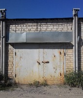 Продам капитальный охраняемый гараж в Солоницевке