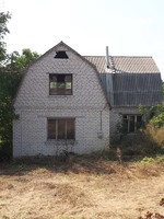 Будинки в Уманському районі (с. Дмитрушки (1 фото) та с. Піківець (2-5 фото))