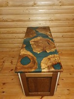 Деревянные столы из эпоксидной смолы Вишневое