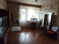 Продам 2-х комнатную квартиру в г. Синельниково