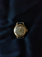 Часы "ЧАЙКА" (СССР) наручные винтажные, корпус с золотым напылением, антиквариат
