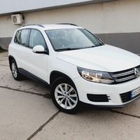 Продам Volkswagen Tiguan, 2017 год, 2.0TSI, полный привод.